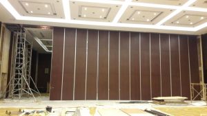 Partisi ruangan lipat denpasar